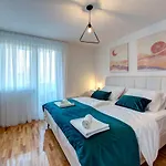 Apartman Luxury Olivia *