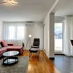 Apartment Luxury Olivia