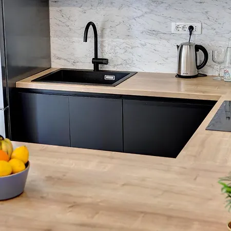 Luxury Olivia * モスタル