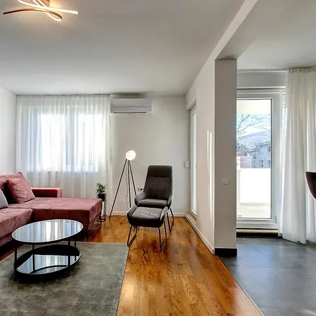 アパート Luxury Olivia